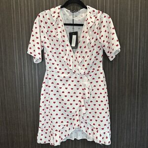 PRETTYLITTLETHING Women Heart Print Ruffle Wrap Mini Dress Size 8 White Red